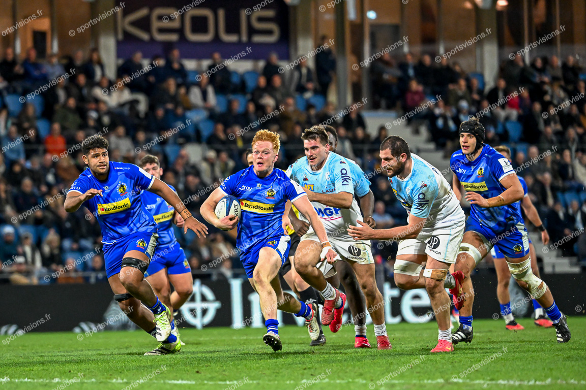 Ben HAMMERSLEY (14) Exeter Chiefs (GB)  with ball - Rusiate TUIMA (4) Exeter Chiefs (GB)  - Matis PERCHAUD (1) and Konstantine MIKAUTADZE (5) Aviron Bayonnais Rugby Pro